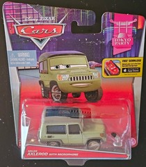 Disney Pixar Cars Tokyo Party Miles Axlerod With Microphone Mattel 2014 CJM45