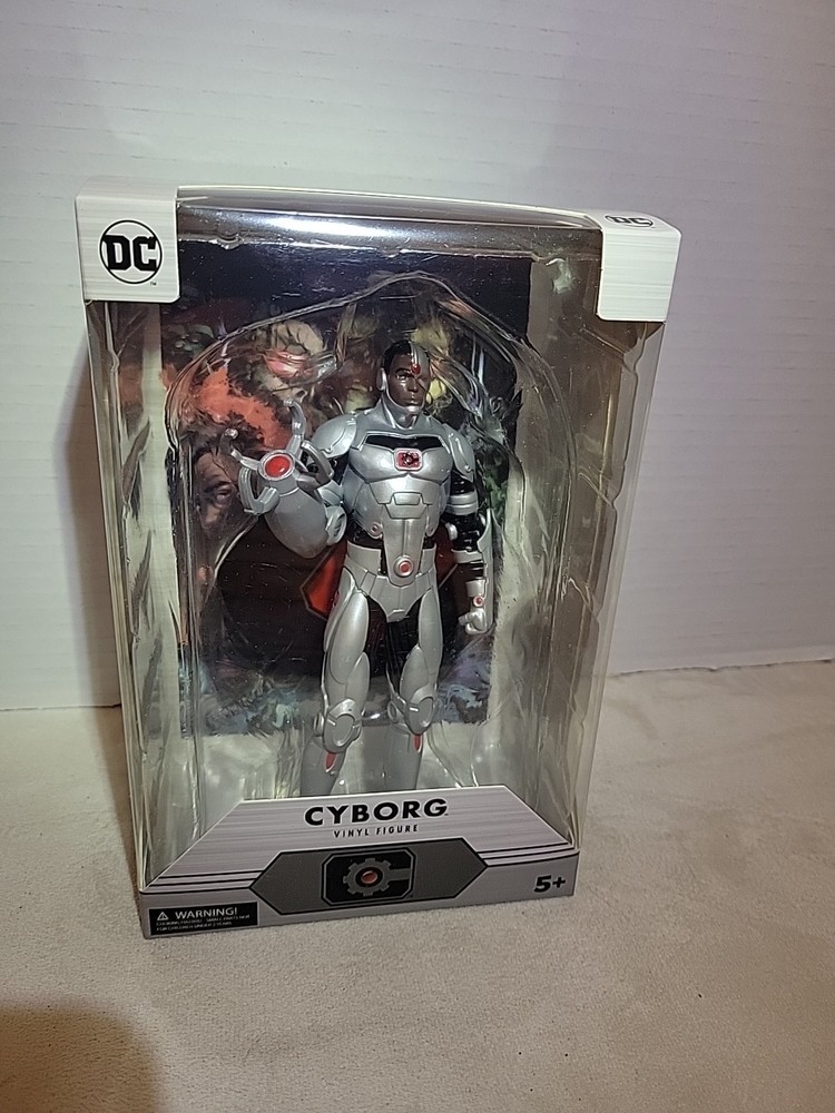 Culture Fly DC Worlds Finest Cyborg Vinyl Figure 2017 6.5″ Statue Open Box
