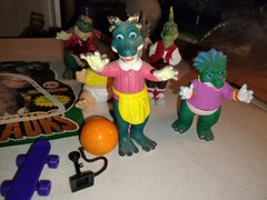 Disney Dinosaurs TV Show Figure Set Lot COMPLETE 6 SINCLAIR FAMILY 1991 HASBRO