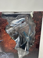 Blue-Eyes White Dragon “Yu-Gi-Oh! Duel Monsters” S.H.MonsterArts Action Figure