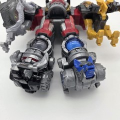 Power Rangers Uchu Sentai Kyuranger DX Kyurenoh Ryuteioh Cerberus Voyager set
