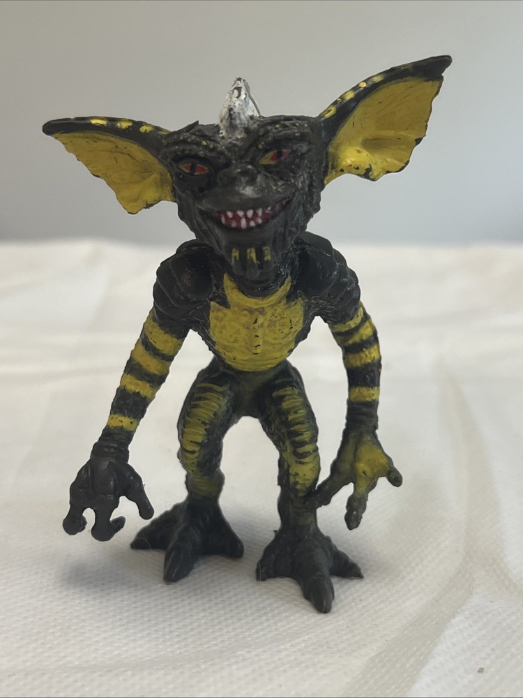 Vintage Gemlins Stripe 4″ Action Figure 1984 Static Horror Cult Mohawk Retro