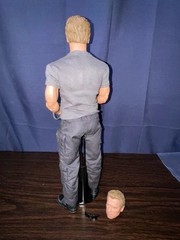 Hot Toys MMS307 Terminator T-800 Guardian Genisys 1/6 Figure Used Arnold