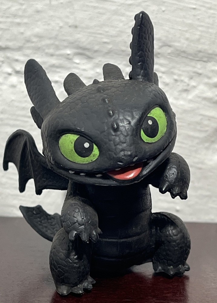 TOOTHLESS How To Train Your Dragon Defenders Of Berk Spin Master Figure 2.75″