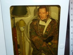 VOLKER WWII HUNGARY 1945 TOTENKOPF DIVISION GRENADIER (SCHUTZE) 12 INCH dragon