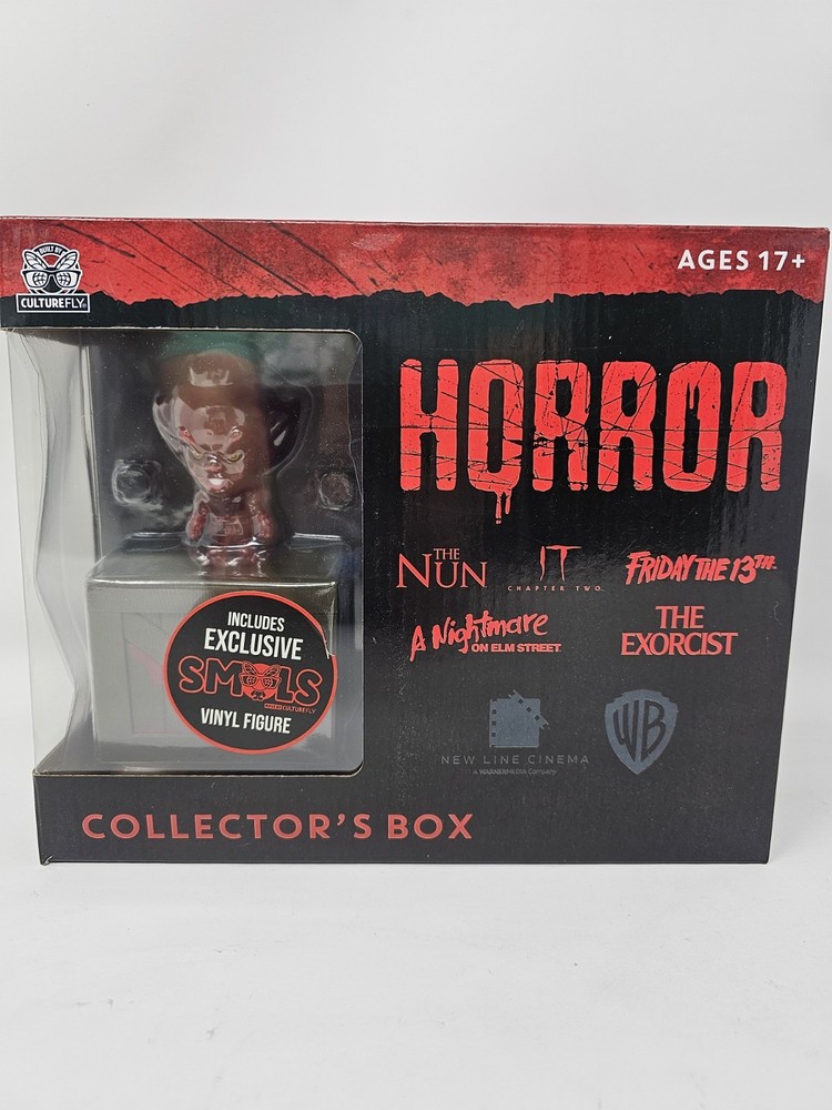 CultureFly 2023 Horror Collectors Box with Smols Mini Figure HORBXQ422WT