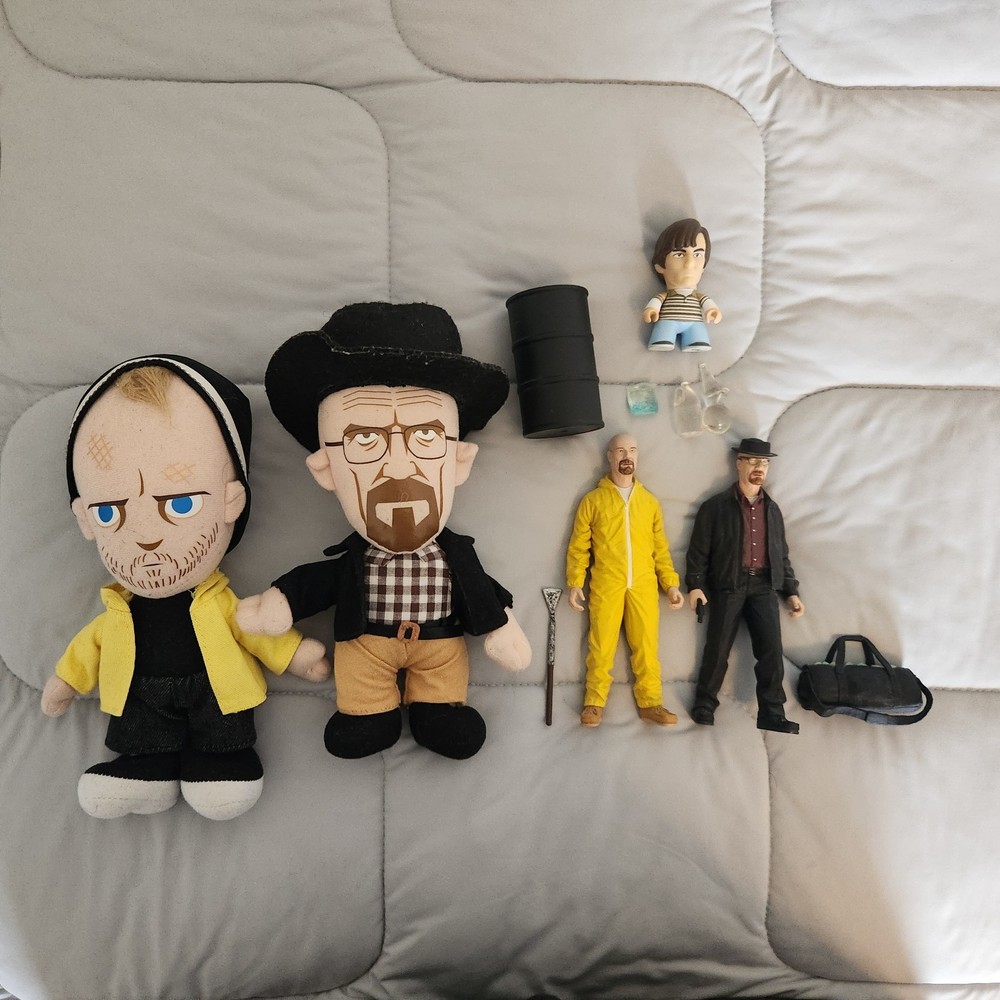 RARE Mezco Breaking Bad Walter & Jesse Plushes, Walt & Heisenberg Figures