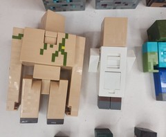 Lot of 8 Minecraft Figures Mattel Plus 3 Accessories Ore And Chest Puzzle